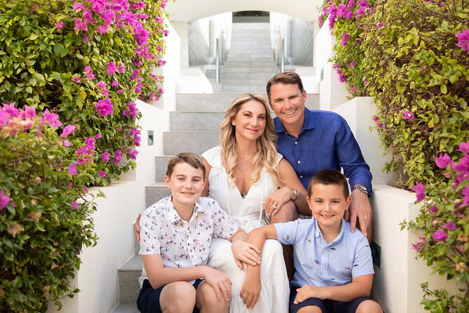 1 Hour Private Professional Portraits in Grace Bay Beach - Key things that make this portrait session a smart plan