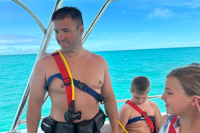3HR Snuba, shipwreck and Iguana island tour - La Famille Express shipwreck: why a shallow wreck is a big deal