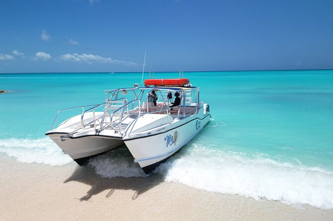 4HR Private Half-day Boat in Gracebay - What you actually get on board: lunch, snacks, and local beer