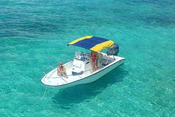 4HR-Private Half-Day Exploration in Gracebay - Reef snorkeling in Turks and Caicos: gear included, focus on the right spots