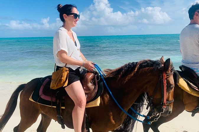 60-Minute Private Horseback Riding Experience in Turks and Caicos - What to Pack and How to Prepare for Comfort