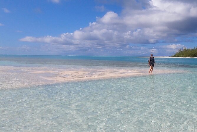 Group Reef, Beach and Sandbar Tour from Providenciales - Pickup and logistics on Grace Bay, including the boat-access reality