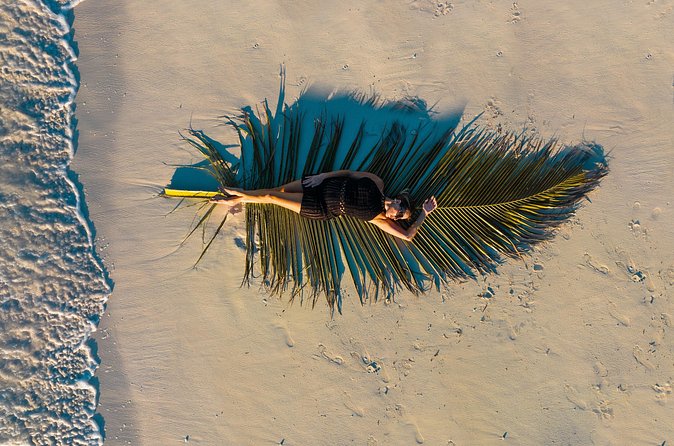 Island Beach Photoshoot - Price and value: $450 per group up to 10 people