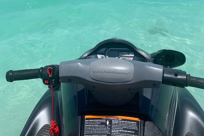 Lunch Seafari to pristine cays, shipwreck and lunch at TIKI BAR - Leeward Beach stretch: scenic south-coast views and named points of interest