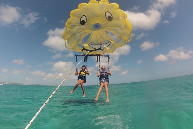 Parasailing Grand Turk - Key things that make Parasailing Grand Turk worth your cruise day