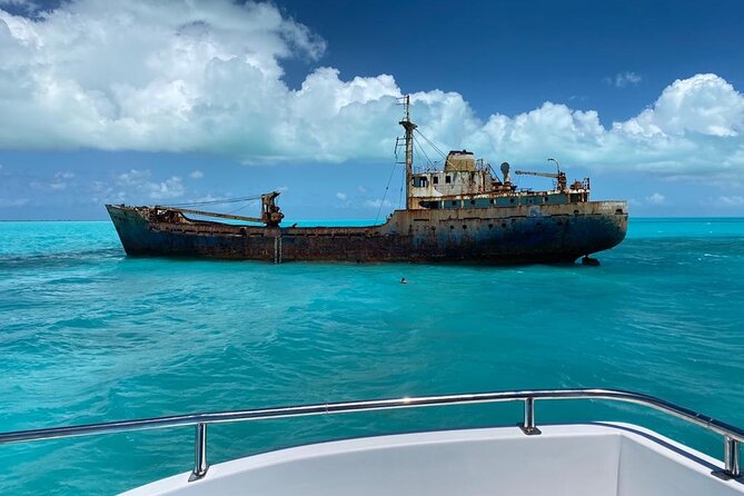 Private 4-Hour Catamaran Tour from Providenciales in Turks and Caicos - Half Moon Bay: where the snorkel and beach time usually land