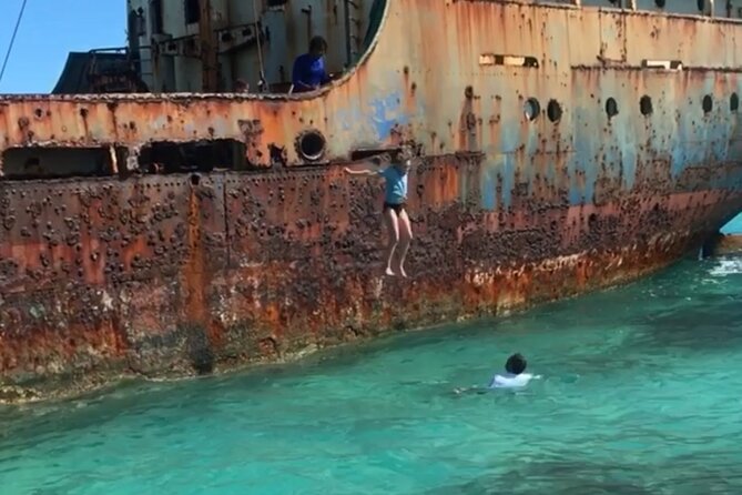 Private Boat Island Hopping & Snorkeling in Turks & Caicos 4Hrs - Pickup, timing, and how to make the 4 hours feel full