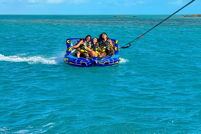 Private Boat Island Hopping & Snorkeling in Turks & Caicos 4Hrs - Conch Farm on the way out, then the La Famille Express shipwreck snorkel