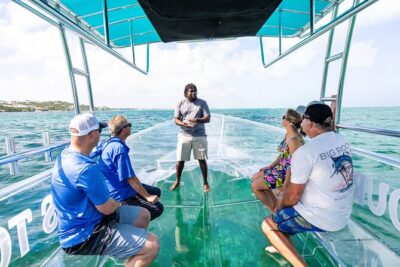 Private Clear Boat experience in Grace Bay