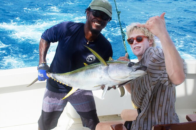 Private Full-Day Deep Sea Fishing Charter on "Wahooters" - Food, drinks, and handling your catch after the fight
