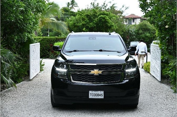 Private Luxury Transfer to/from Airport Turks and Caicos - Departure From Your Villa or Hotel: Timing the Pickup for a Calm Airport Run