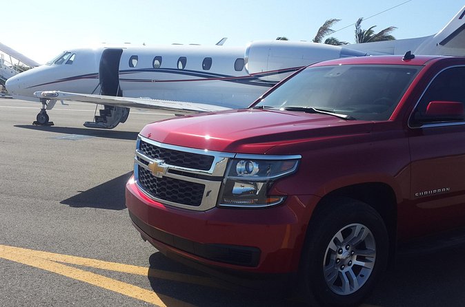 Private Transportation Services (Luxury SUV: Round Trip) - Service quality: cleanliness, professionalism, and communication