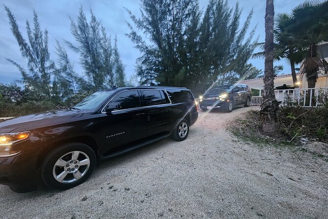 Providenciales Airport Private Transportation One Way - Pickup flow and service hours at Providenciales Airport (9:00 AM to 11:00 PM)