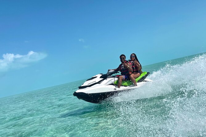 Shipwreck Adventure in Providenciales - Small-group size: the difference between a ride and a tour