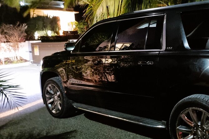 Turks and Caicos: Private ROUND-TRIP Airport Transfer - Communication and tickets, so you do not hunt at the curb