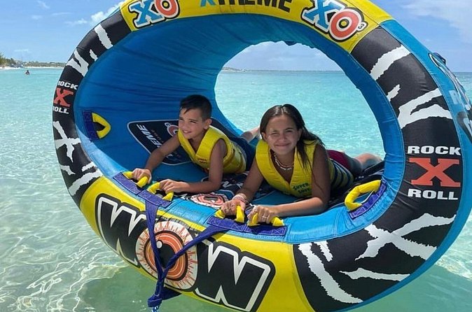 Wow Extreme Tube on Gracebay Beach Turks and Caicos Islands - Photos and videos you get after the ride